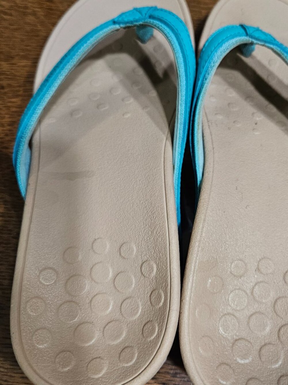 Vionic High Tide II Platform Sandals - Picture 2 of 6